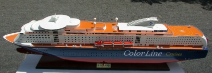 Модель корабля Color Line Fantasy паром